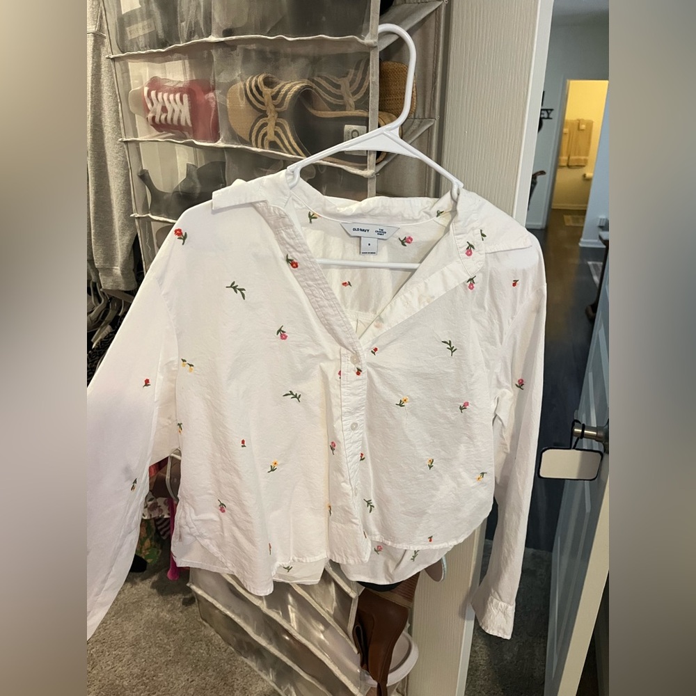 Old Navy floral blouse
